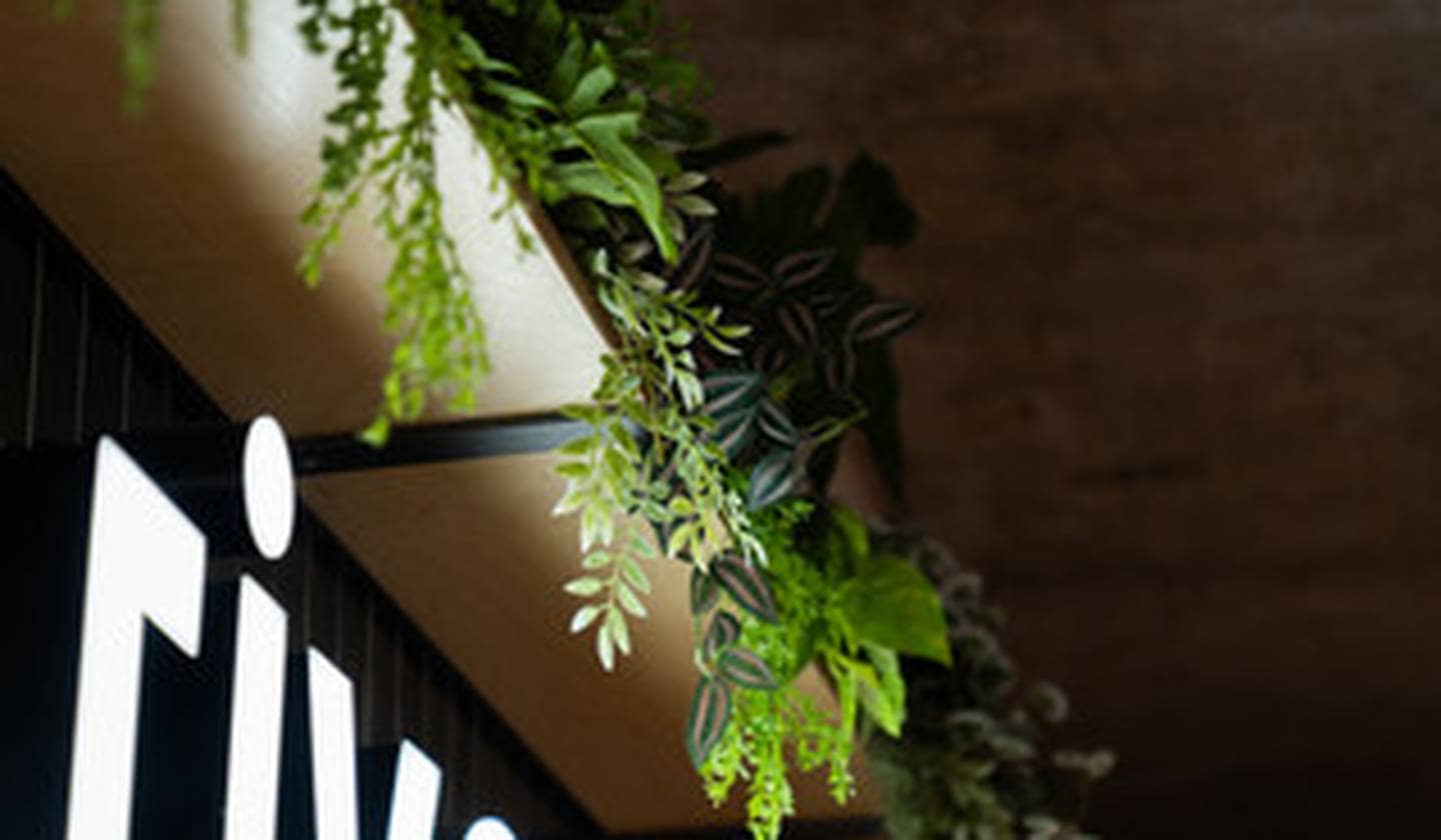 Gallery slider image